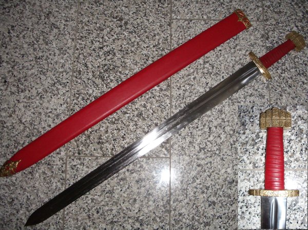 1-Händer Wikingerschwert mit roter Lederscheide (DEK)